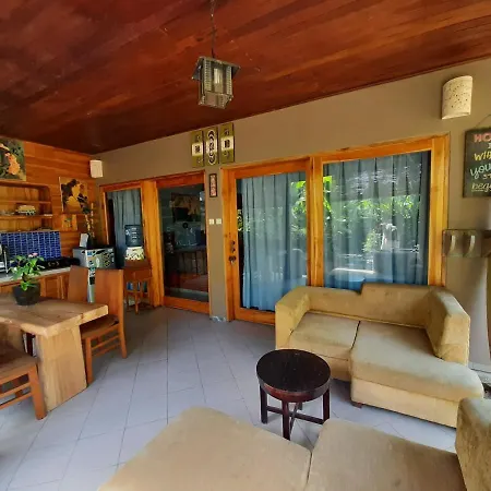 Medewi Drop Villa